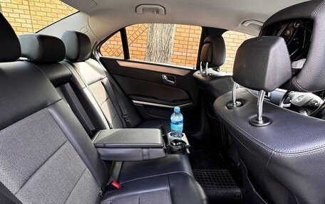 Mercedes-Benz E-Класс, 2010 год, 1 100 000 рублей, 9 фотография
