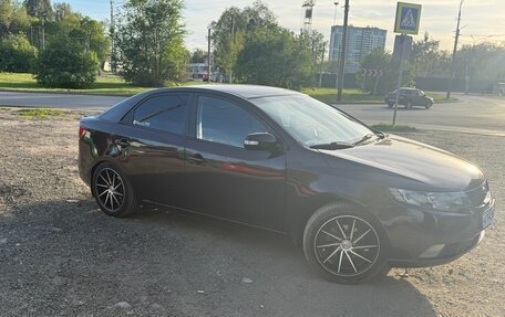 KIA Cerato III, 2009 год, 700 000 рублей, 3 фотография