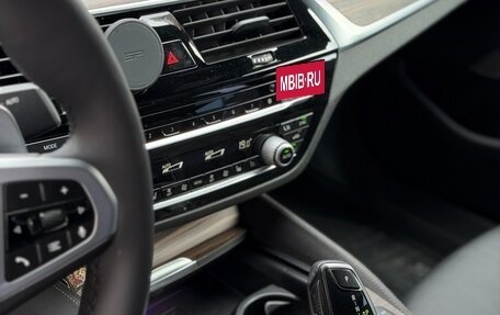 BMW 5 серия, 2019 год, 5 350 000 рублей, 10 фотография