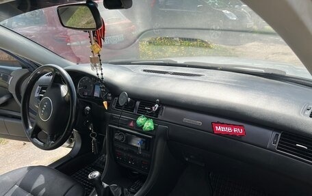 Audi A6, 2004 год, 750 000 рублей, 12 фотография