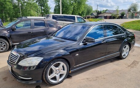 Mercedes-Benz S-Класс, 2011 год, 1 900 000 рублей, 10 фотография