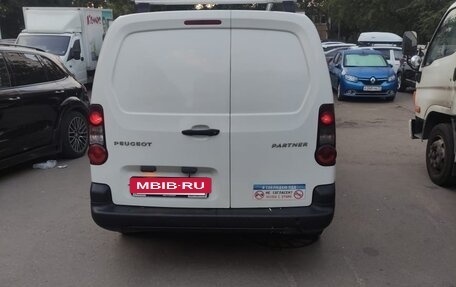 Peugeot Partner II рестайлинг 2, 2017 год, 975 000 рублей, 6 фотография