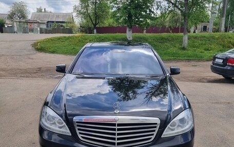 Mercedes-Benz S-Класс, 2011 год, 1 900 000 рублей, 9 фотография