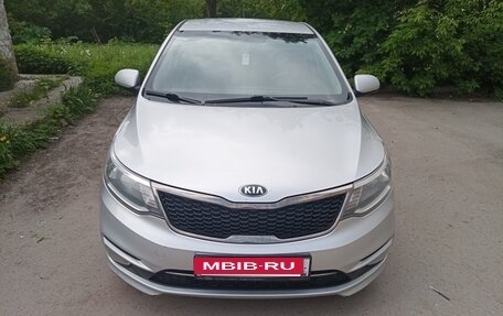 KIA Rio III рестайлинг, 2015 год, 1 050 000 рублей, 3 фотография