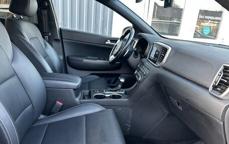 KIA Sportage IV рестайлинг, 2020 год, 2 990 000 рублей, 10 фотография