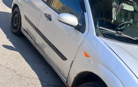 Ford Focus IV, 2003 год, 160 000 рублей, 2 фотография