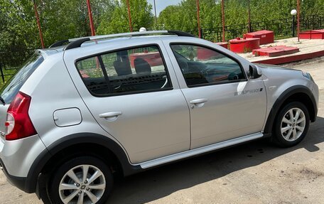 Renault Sandero I, 2013 год, 600 000 рублей, 5 фотография