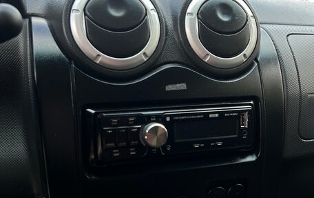 Renault Sandero I, 2013 год, 600 000 рублей, 14 фотография