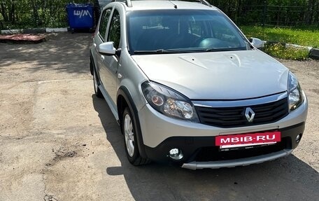 Renault Sandero I, 2013 год, 600 000 рублей, 4 фотография