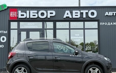 Renault Sandero II рестайлинг, 2015 год, 890 000 рублей, 3 фотография