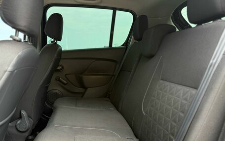 Renault Sandero II рестайлинг, 2015 год, 890 000 рублей, 16 фотография