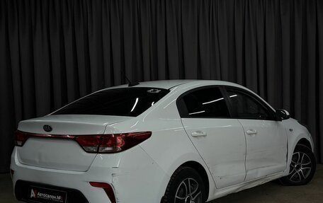 KIA Rio IV, 2018 год, 549 777 рублей, 3 фотография