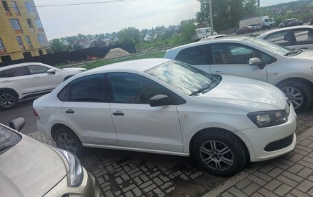 Volkswagen Polo VI (EU Market), 2014 год, 700 000 рублей, 3 фотография
