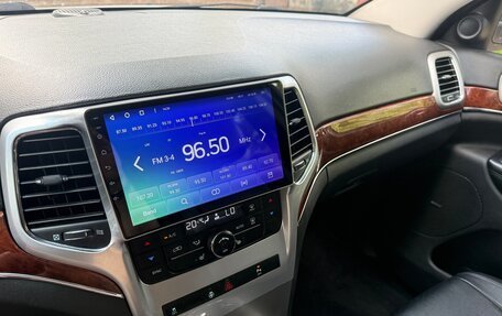 Jeep Grand Cherokee, 2012 год, 1 590 000 рублей, 21 фотография