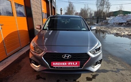 Hyundai Solaris II рестайлинг, 2017 год, 1 230 000 рублей, 10 фотография