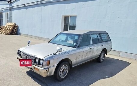 Toyota Crown, 1995 год, 350 000 рублей, 2 фотография