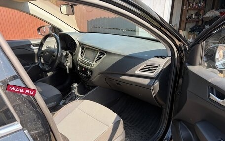 Hyundai Solaris II рестайлинг, 2019 год, 1 560 000 рублей, 8 фотография