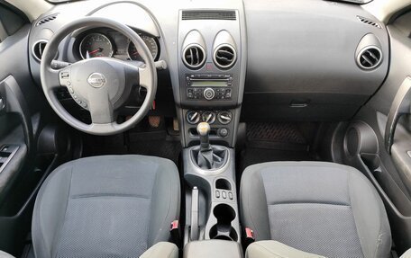 Nissan Qashqai, 2011 год, 899 000 рублей, 10 фотография
