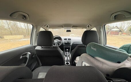 Volkswagen Polo VI (EU Market), 2011 год, 400 000 рублей, 11 фотография