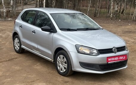 Volkswagen Polo VI (EU Market), 2011 год, 400 000 рублей, 3 фотография