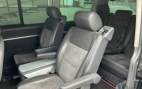 Volkswagen Multivan T5, 2010 год, 2 150 000 рублей, 11 фотография