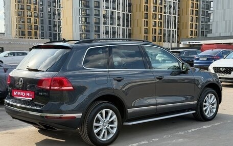 Volkswagen Touareg III, 2015 год, 3 600 000 рублей, 4 фотография