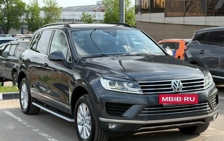 Volkswagen Touareg III, 2015 год, 3 600 000 рублей, 2 фотография