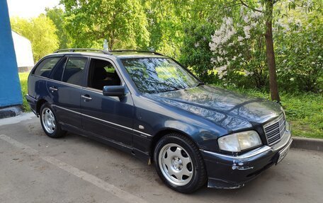 Mercedes-Benz C-Класс, 1997 год, 420 000 рублей, 1 фотография