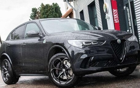 Alfa Romeo Stelvio, 2026 год, 14 773 600 рублей, 1 фотография