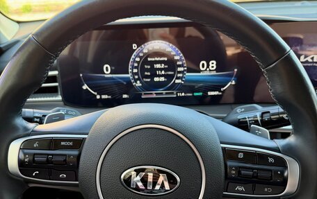 KIA K5, 2020 год, 3 050 000 рублей, 33 фотография