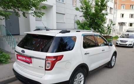 Ford Explorer VI, 2011 год, 1 420 000 рублей, 4 фотография
