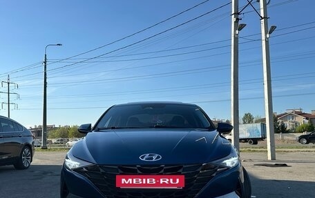 Hyundai Elantra, 2020 год, 1 800 000 рублей, 8 фотография