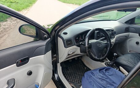 Hyundai Verna II, 2008 год, 325 000 рублей, 6 фотография