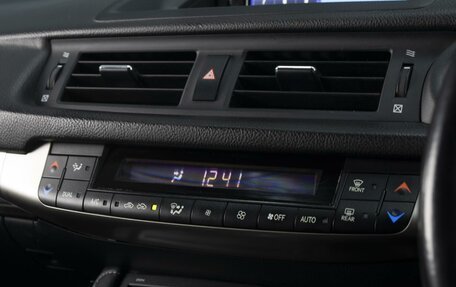 Lexus CT I рестайлинг, 2015 год, 1 480 000 рублей, 14 фотография