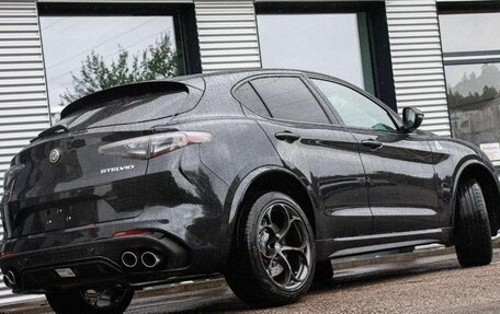 Alfa Romeo Stelvio, 2026 год, 14 773 600 рублей, 4 фотография