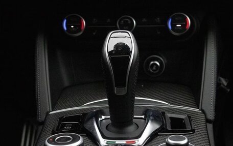 Alfa Romeo Stelvio, 2026 год, 14 773 600 рублей, 8 фотография