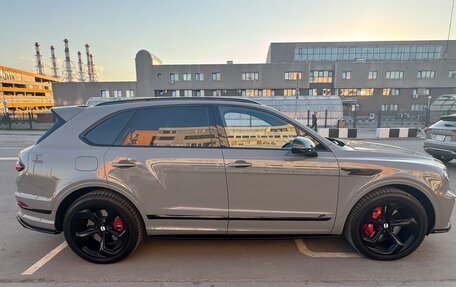 Bentley Bentayga I, 2024 год, 31 500 000 рублей, 2 фотография