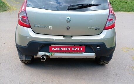 Renault Sandero II рестайлинг, 2013 год, 750 000 рублей, 10 фотография