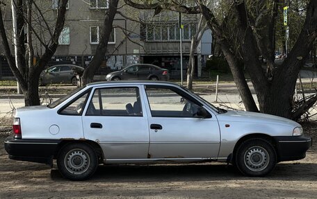 Daewoo Nexia I рестайлинг, 2001 год, 110 000 рублей, 5 фотография