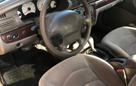 Dodge Stratus II, 2001 год, 200 000 рублей, 5 фотография