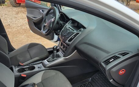 Ford Focus III, 2014 год, 950 000 рублей, 13 фотография