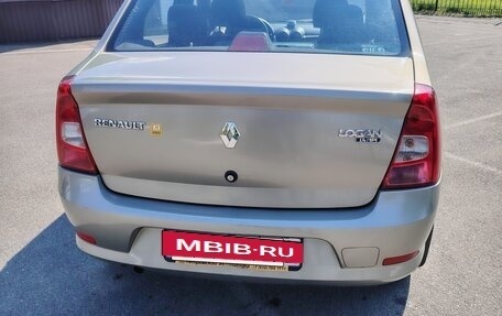 Renault Logan I, 2010 год, 570 000 рублей, 3 фотография
