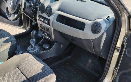 Renault Logan I, 2010 год, 570 000 рублей, 8 фотография