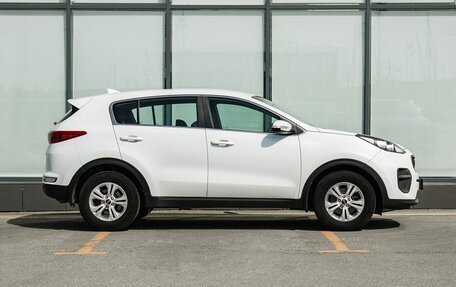 KIA Sportage IV рестайлинг, 2017 год, 1 850 000 рублей, 8 фотография