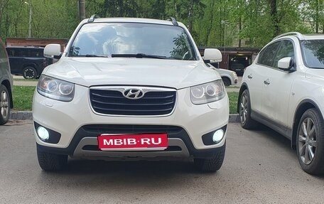 Hyundai Santa Fe III рестайлинг, 2011 год, 1 050 000 рублей, 1 фотография