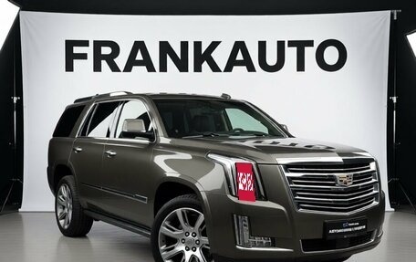 Cadillac Escalade IV, 2016 год, 5 299 000 рублей, 1 фотография