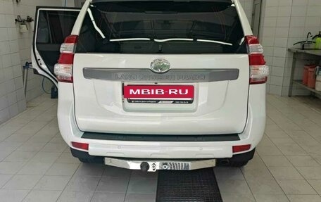 Toyota Land Cruiser Prado 150 рестайлинг 2, 2015 год, 3 600 000 рублей, 3 фотография