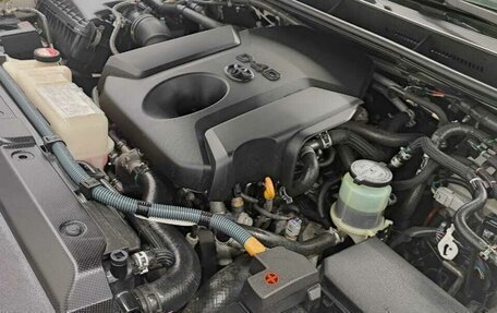 Toyota Land Cruiser Prado 150 рестайлинг 2, 2015 год, 3 600 000 рублей, 6 фотография