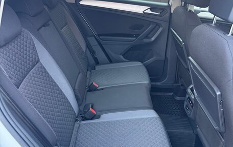 Volkswagen Tiguan II, 2020 год, 2 820 000 рублей, 13 фотография