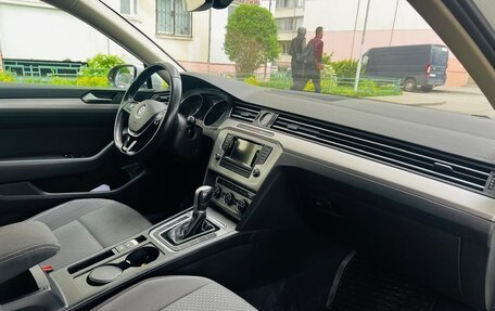 Volkswagen Passat B8 рестайлинг, 2016 год, 1 540 000 рублей, 10 фотография